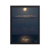 Affiche de La Réunion Lune Rousse sur l'Océan 30 × 40 cm / Noir - photographie Franck Grondin