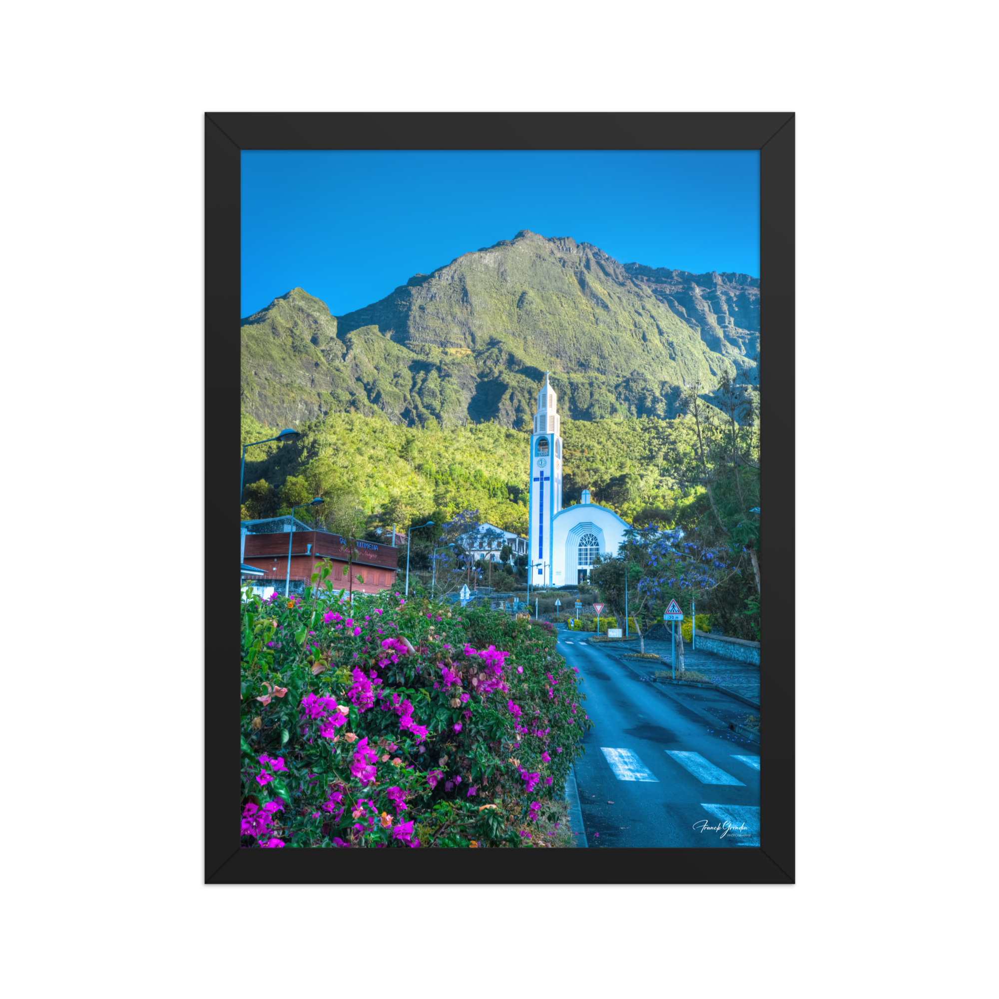 Affiche de La Réunion L'Église Notre-Dame-des-Neiges de Cilaos 30 × 40 cm / Noir - photographie Franck Grondin
