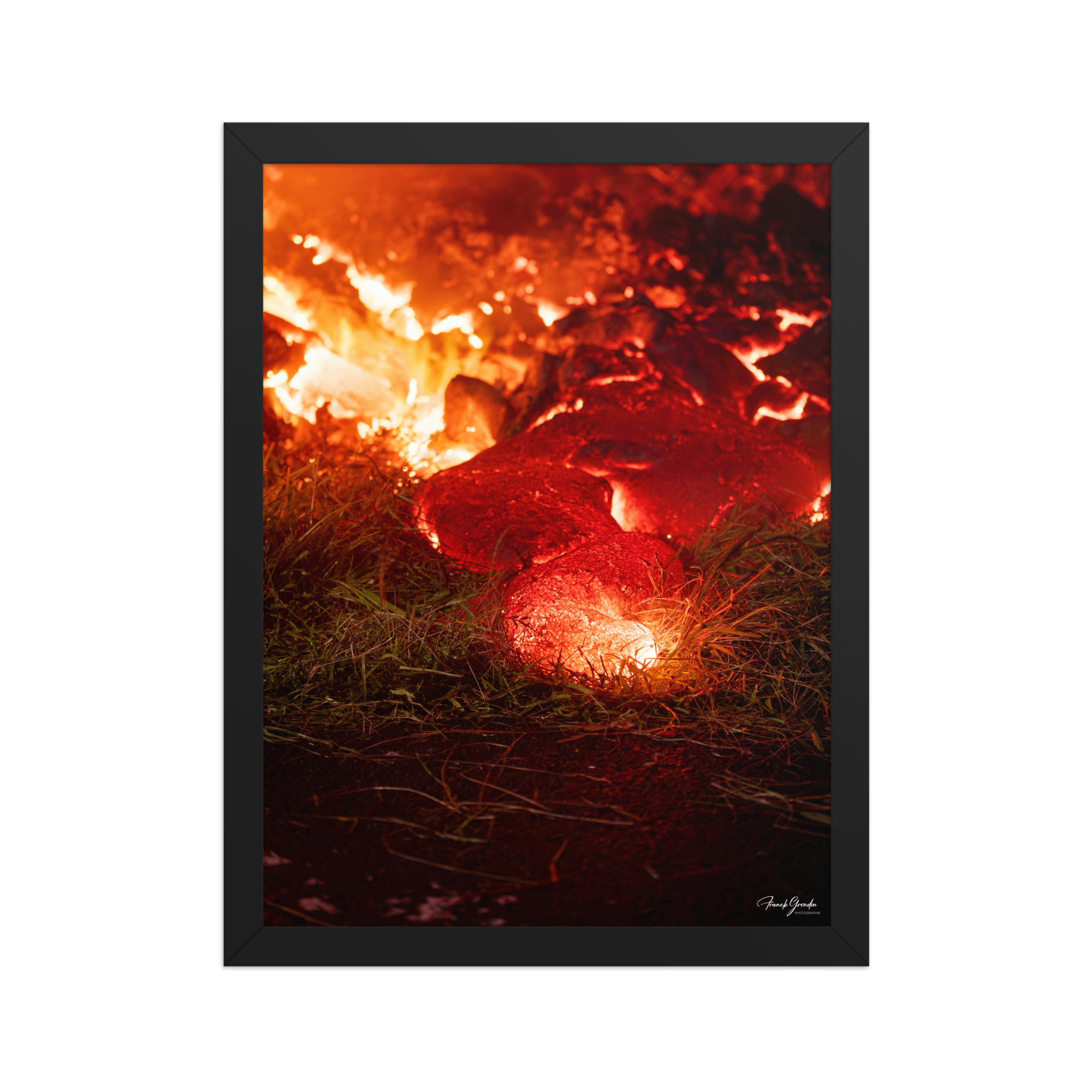 Affiche de La Réunion Éruption de Février 2026 30 × 40 cm / Noir - photographie Franck Grondin