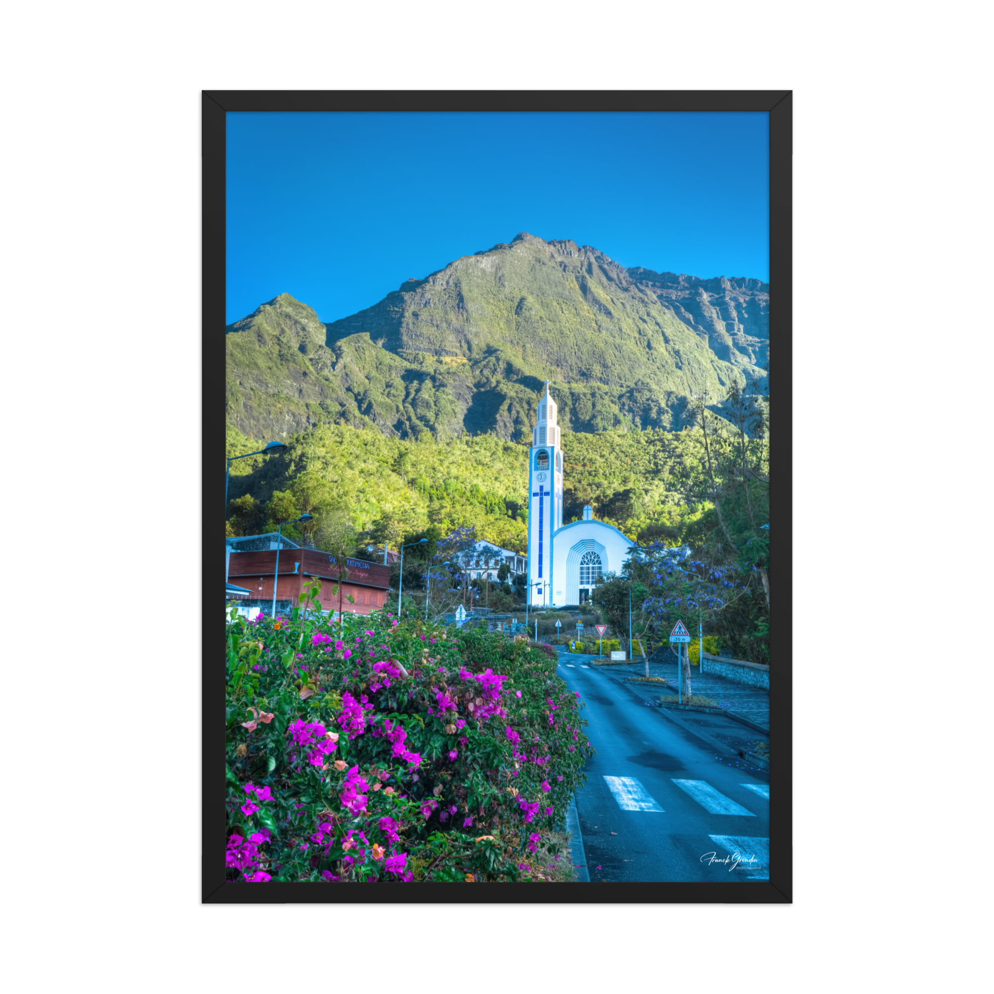 Affiche de La Réunion L'Église Notre-Dame-des-Neiges de Cilaos 50 × 70 cm / Noir - photographie Franck Grondin