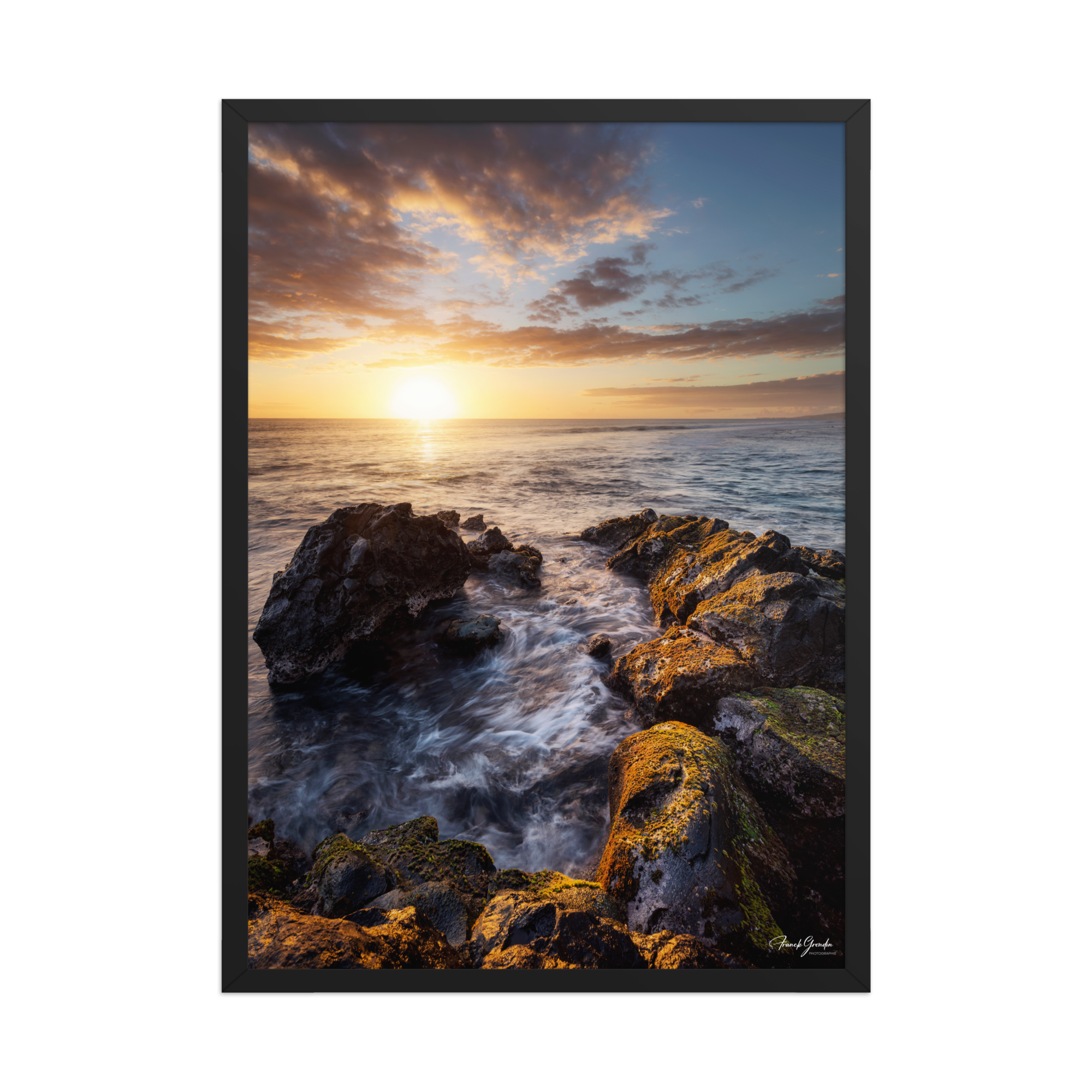 Affiche de La Réunion Le Dragon de Pierre de Saint-Leu 50 × 70 cm / Noir - photographie Franck Grondin