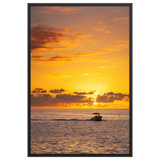 Affiche de La Réunion Retour au Port au Soleil Couchant 61 × 91 cm / Noir - photographie Franck Grondin