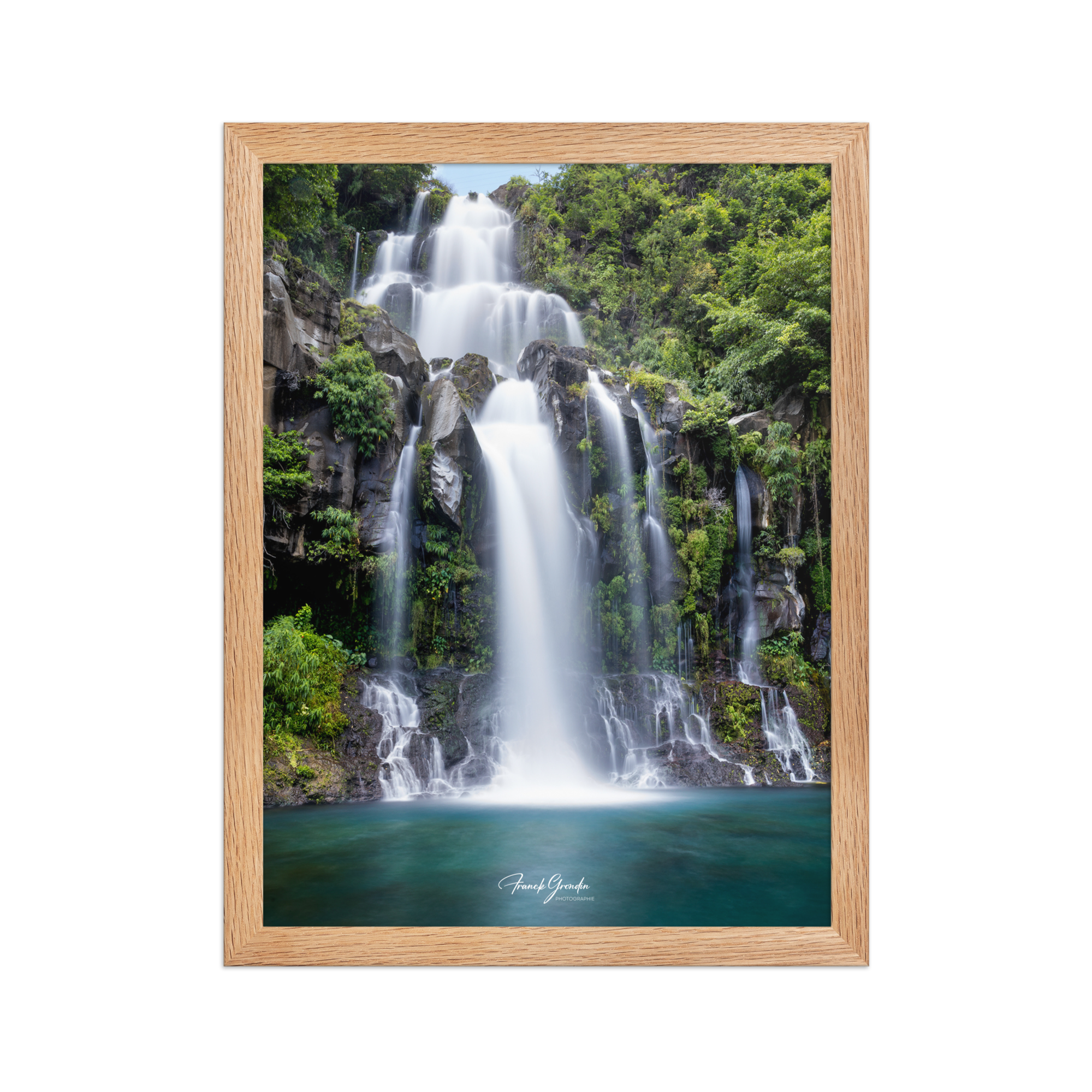 Affiche de La Réunion Cascade des Aigrettes 30 × 40 cm / Oak - Univile La Réunion