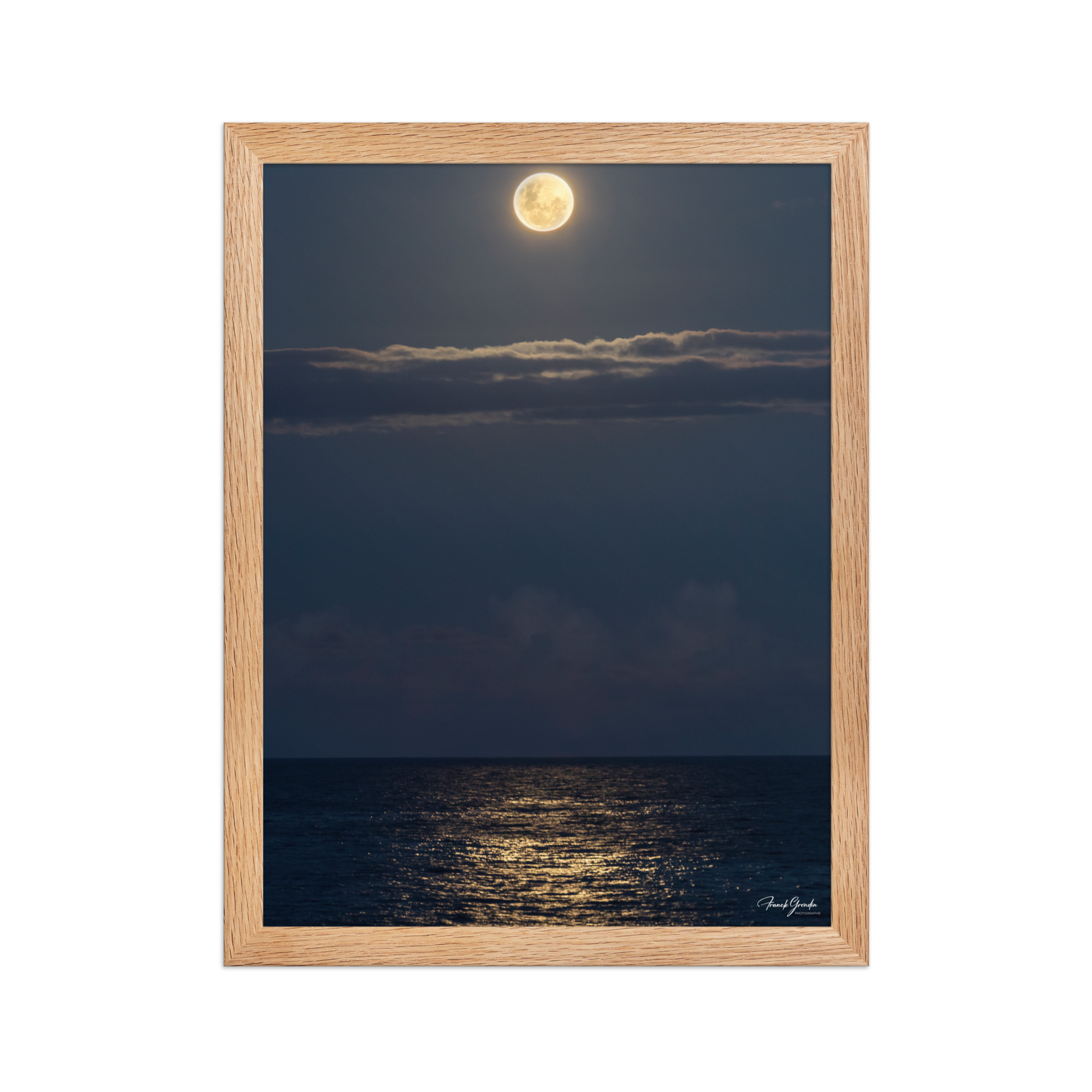 Affiche de La Réunion Lune Rousse sur l'Océan 30 × 40 cm / Oak - photographie Franck Grondin