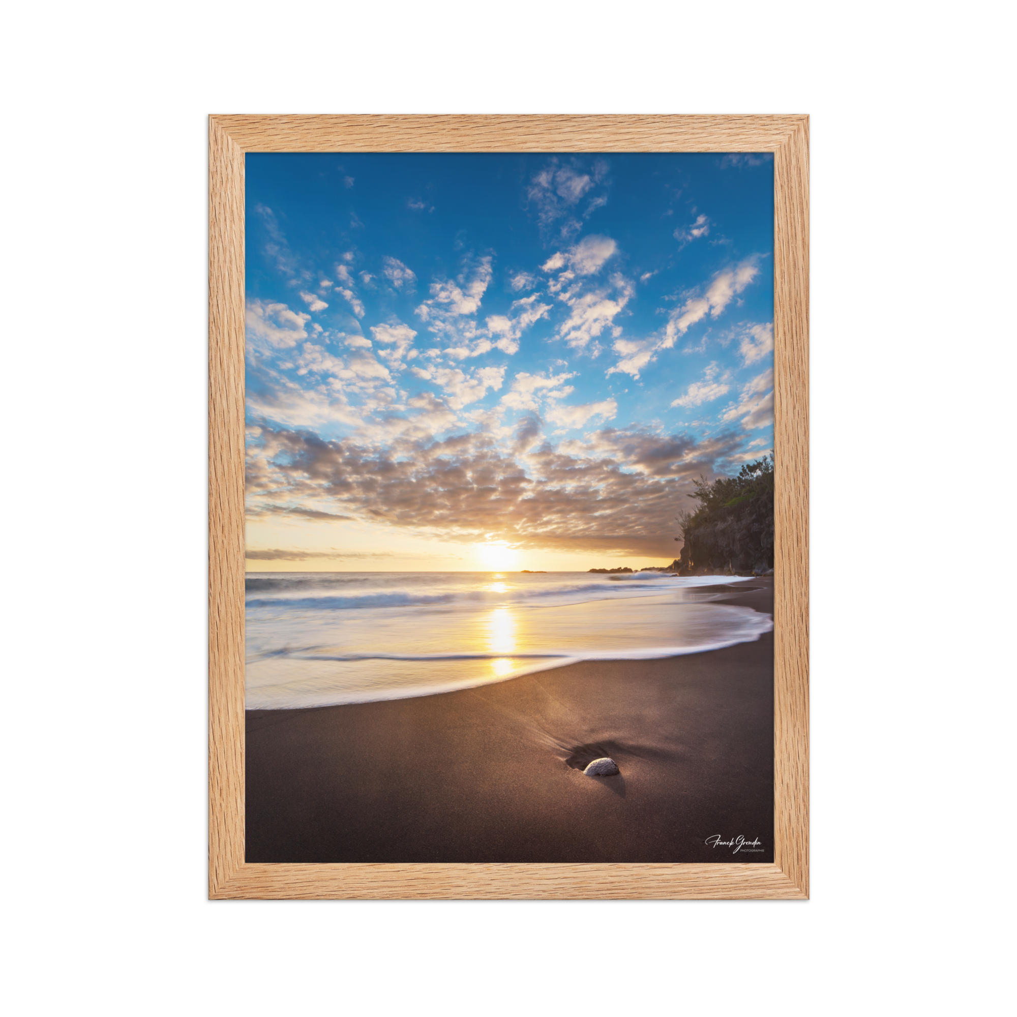 Affiche de La Réunion Coucher de Soleil sur le Ti Sable 30 × 40 cm / Oak - photographie Franck Grondin