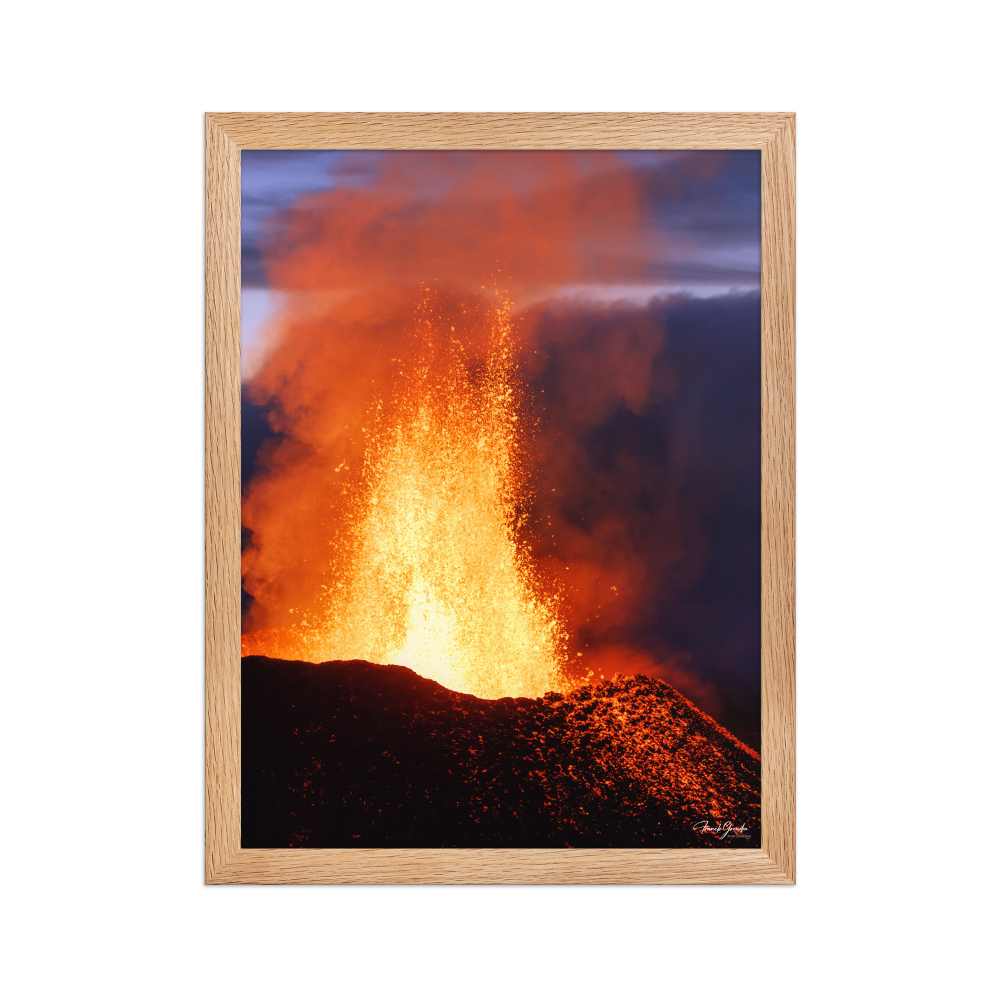 Affiche de La Réunion Coulée d'Août 2015 30 × 40 cm / Oak - photographie Franck Grondin