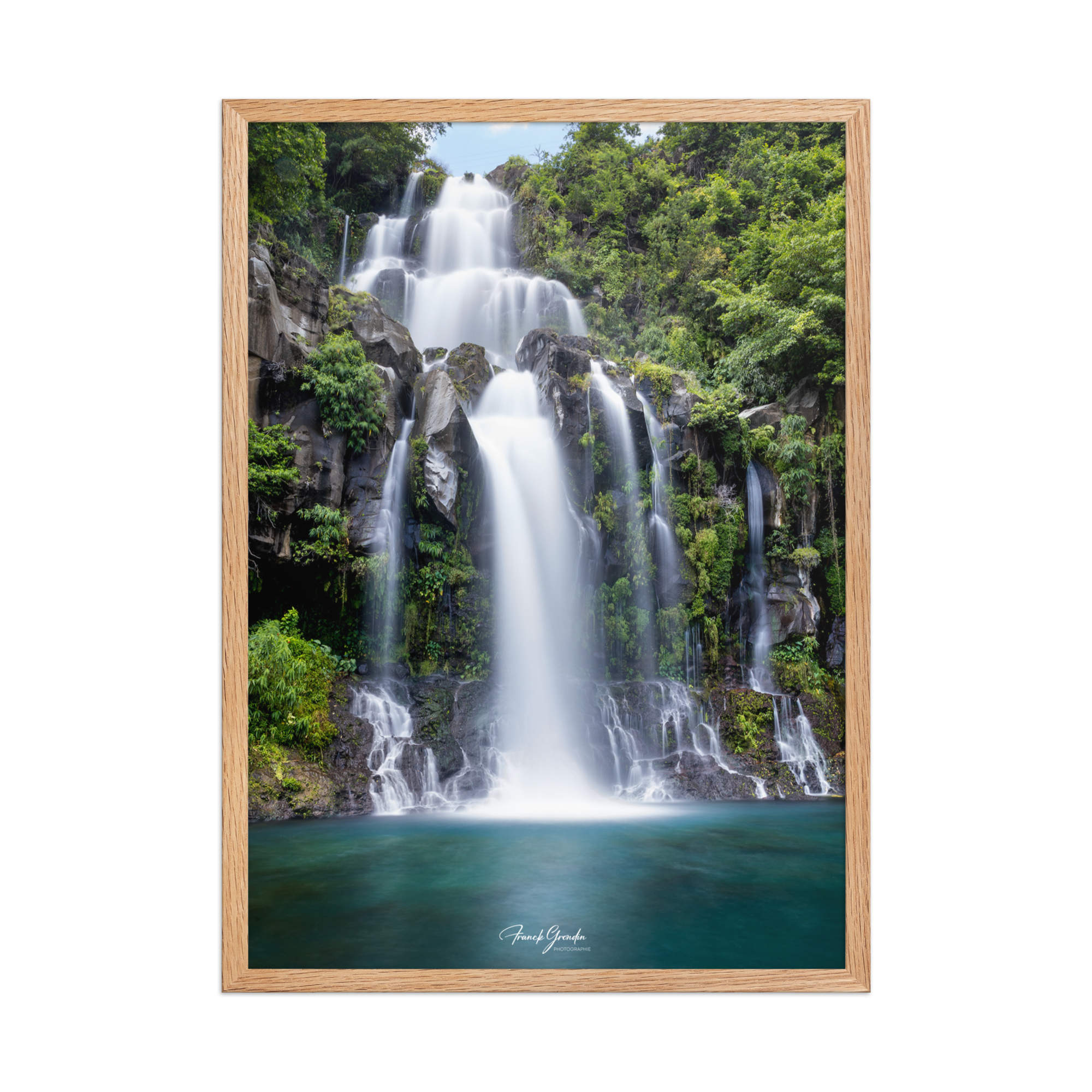 Affiche de La Réunion Cascade des Aigrettes 50 × 70 cm / Oak - Univile La Réunion
