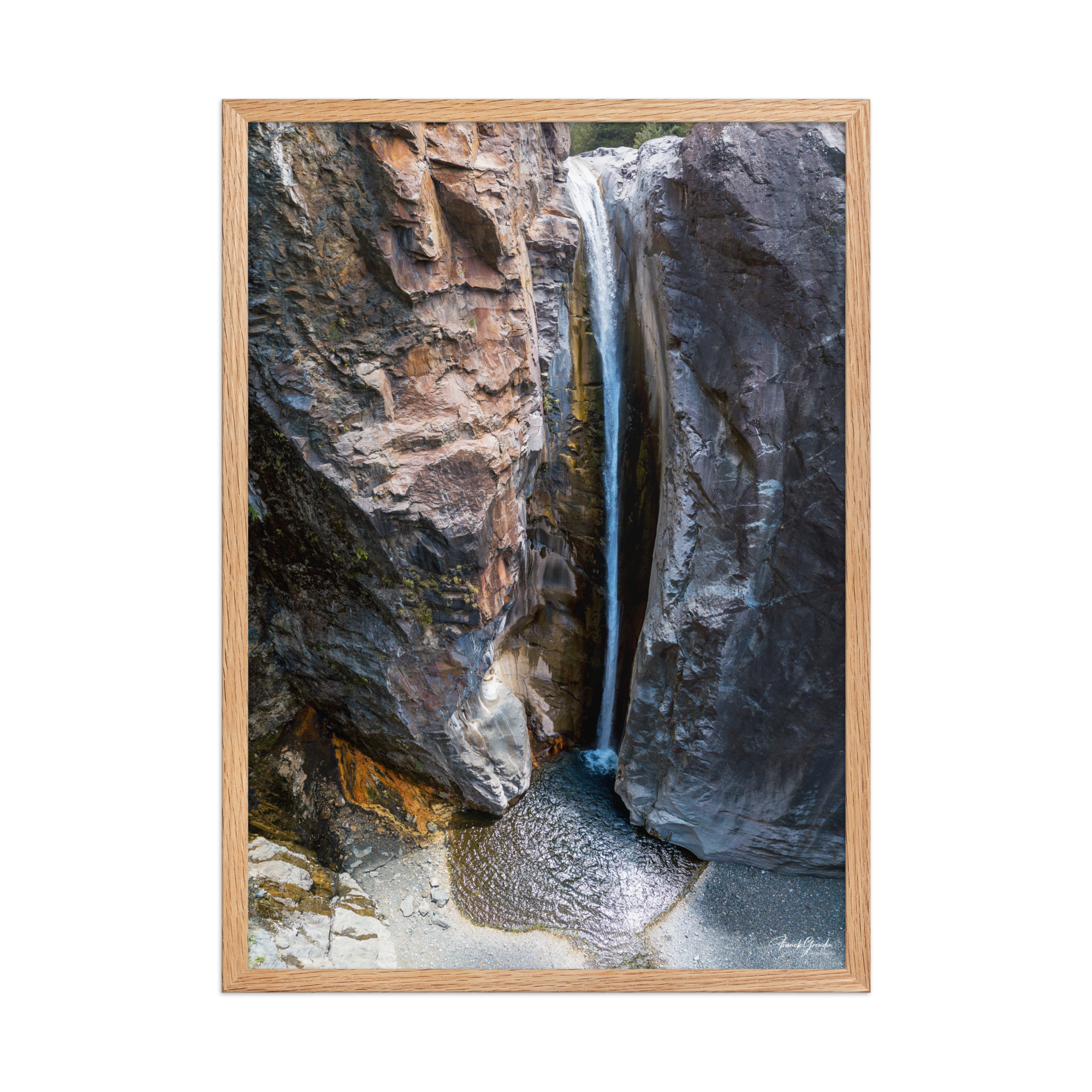 Affiche de La Réunion Cascade de Bras Rouge 50 × 70 cm / Oak - photographie Franck Grondin