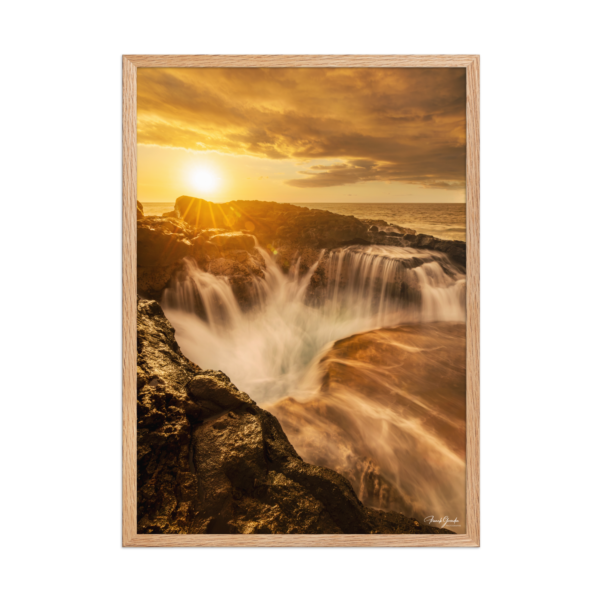 Affiche de La Réunion Le Souffleur de la Pointe des Châteaux 50 × 70 cm / Oak - photographie Franck Grondin