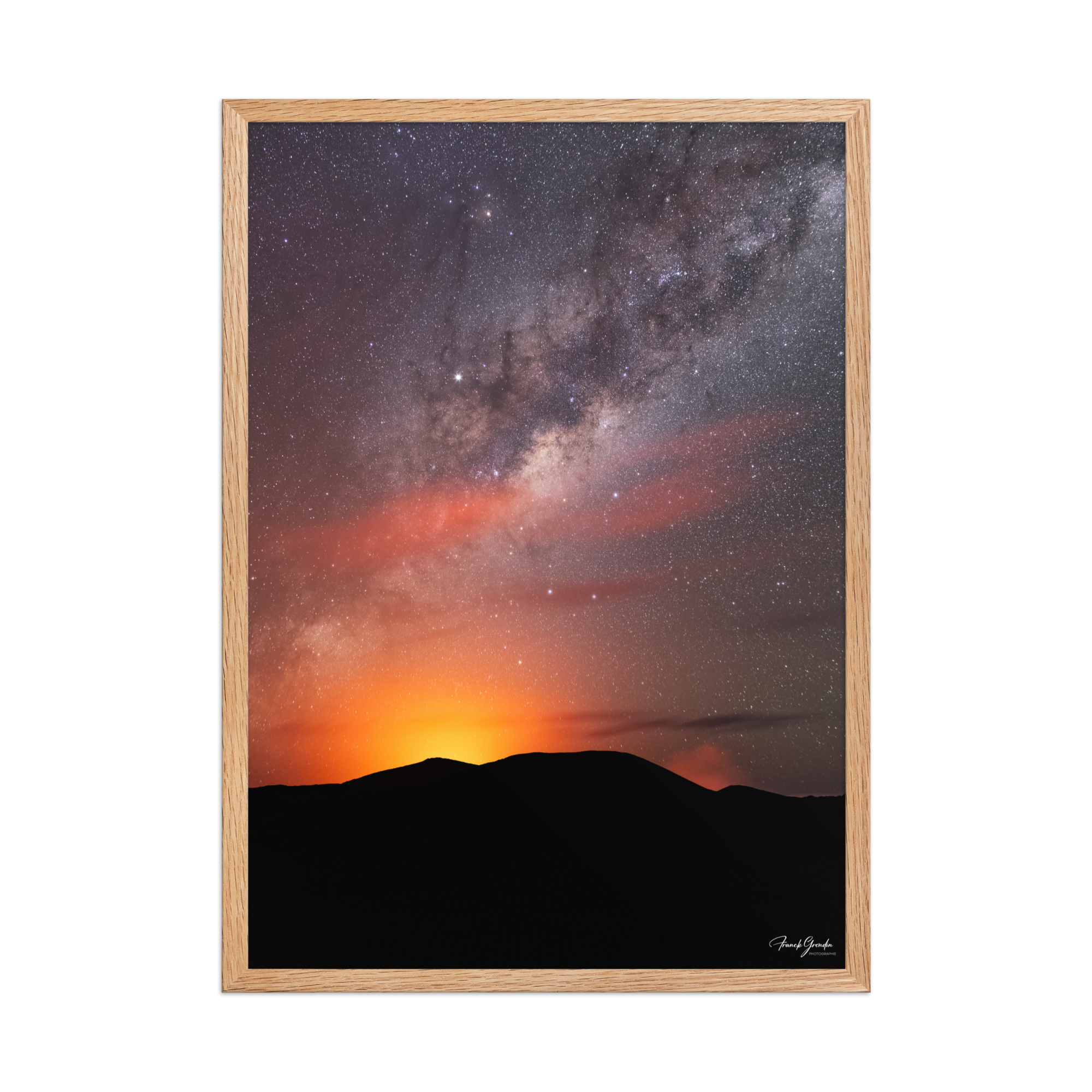 Affiche de La Réunion Éruption sous les Étoiles, Février 2019 50 × 70 cm / Oak - photographie Franck Grondin