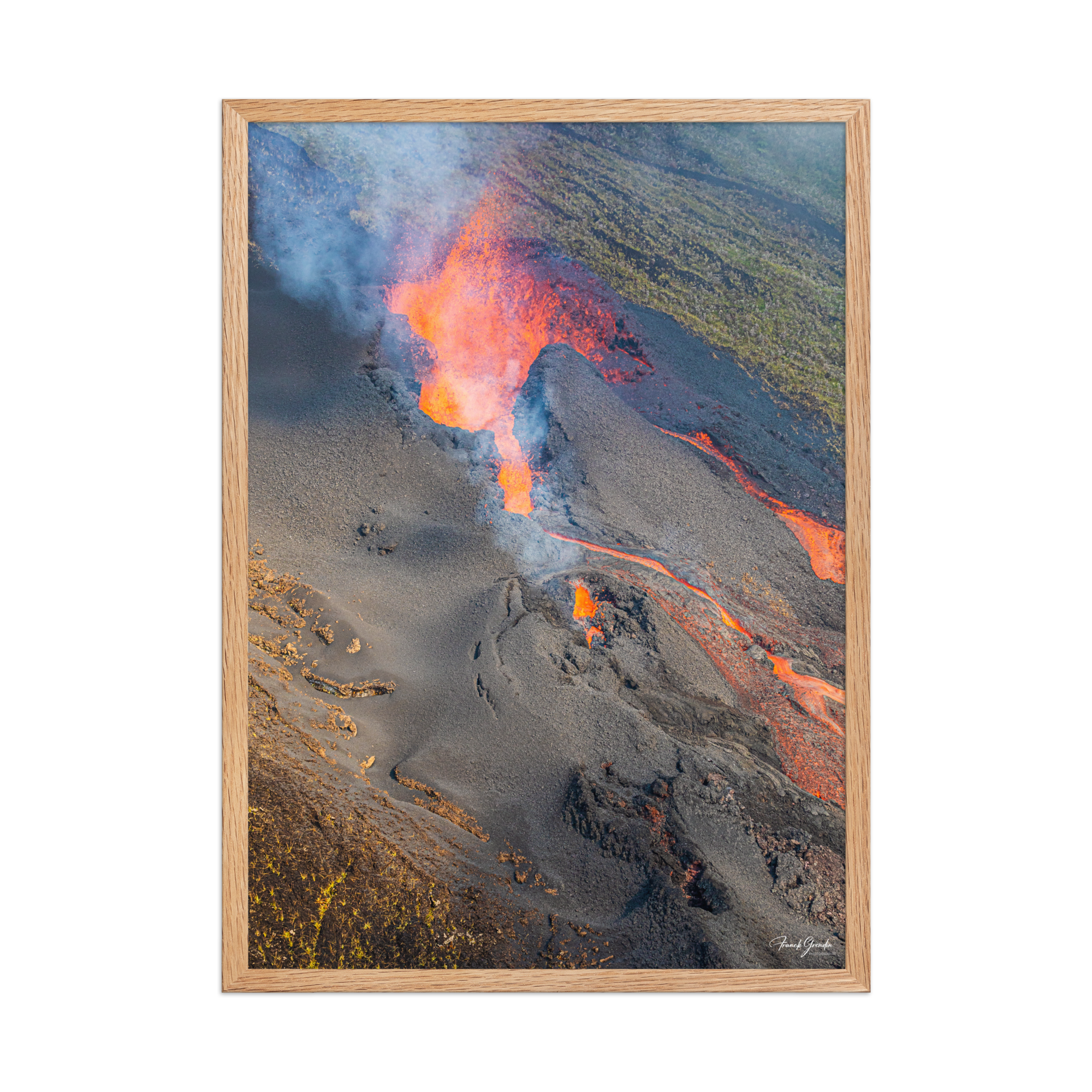 Affiche de La Réunion Coulées d'Octobre 2019 50 × 70 cm / Oak - photographie Franck Grondin