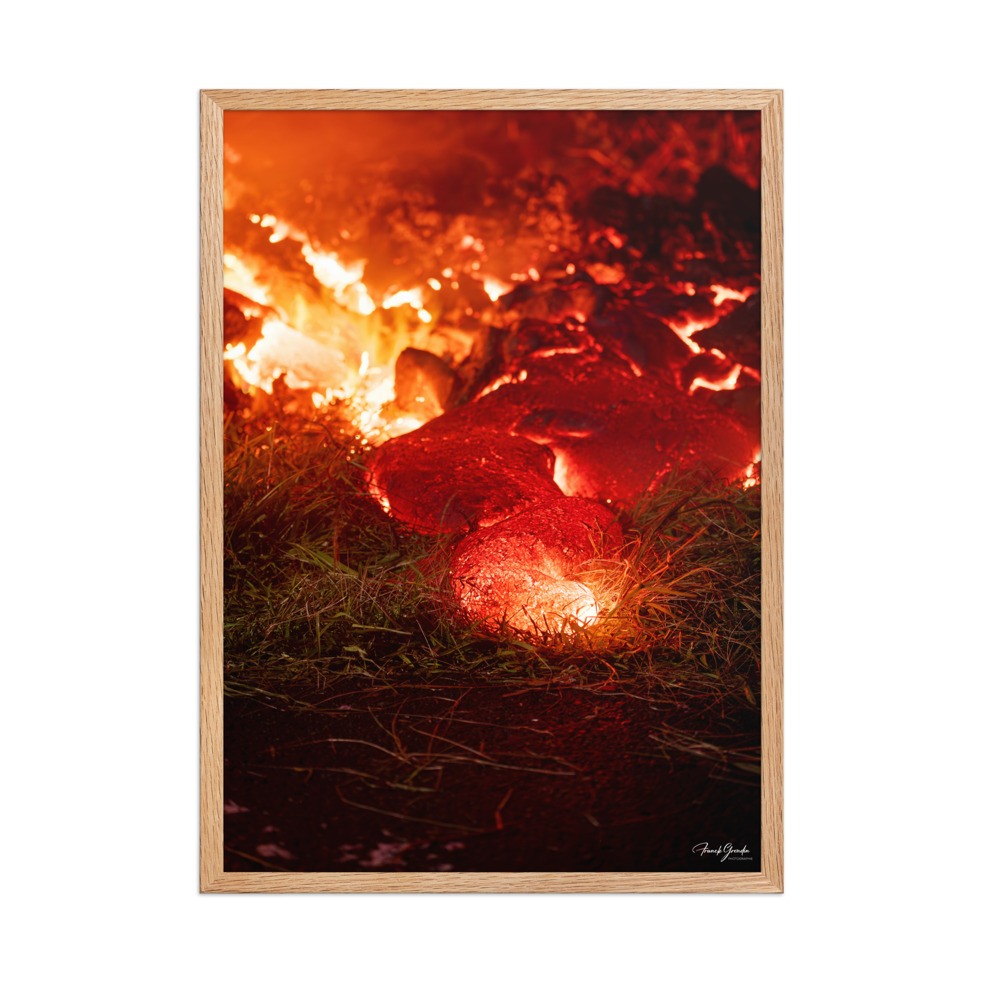 Affiche de La Réunion Éruption de Février 2026 50 × 70 cm / Oak - photographie Franck Grondin