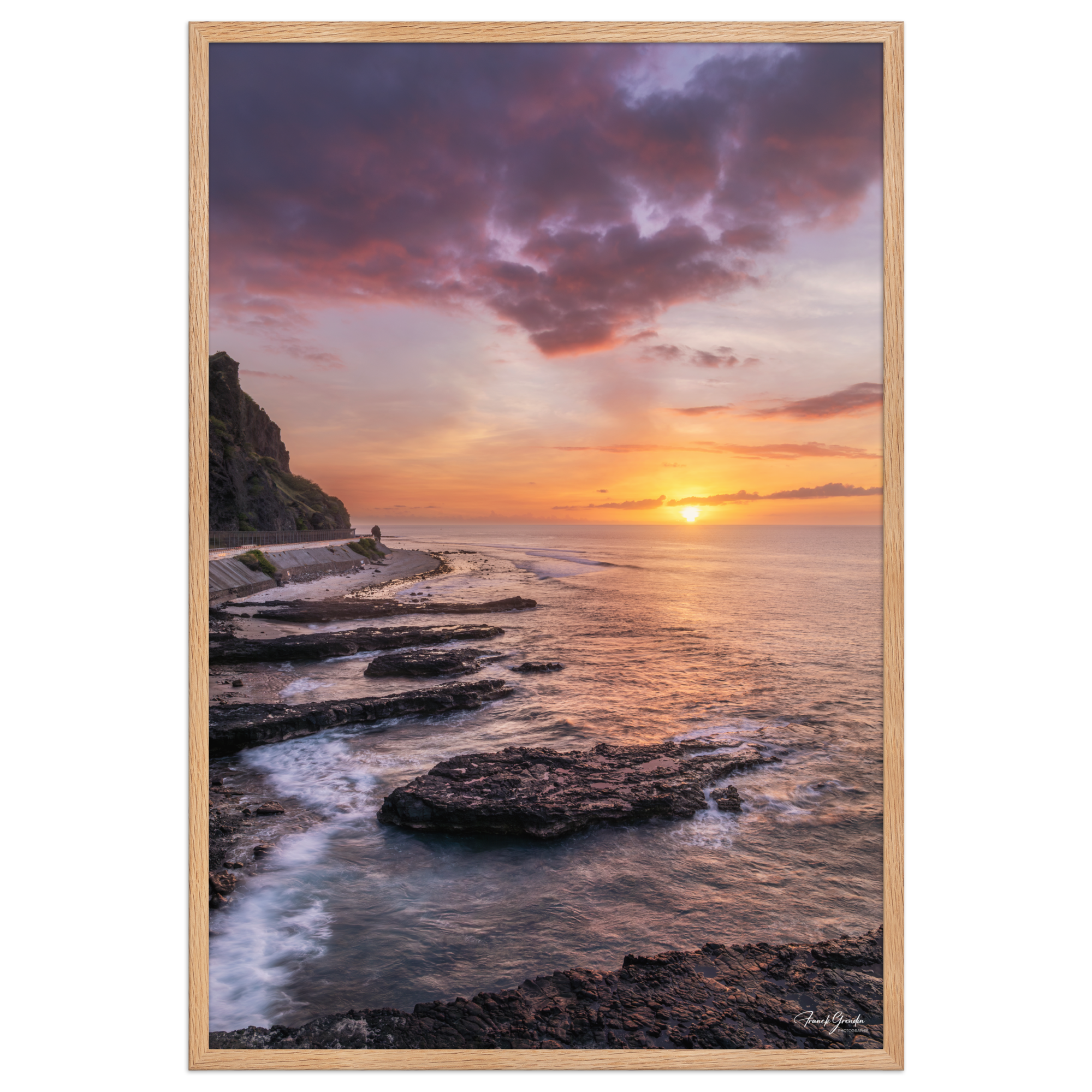 Affiche de La Réunion Crépuscule au Cap Champagne 61 × 91 cm / Oak - photographie Franck Grondin