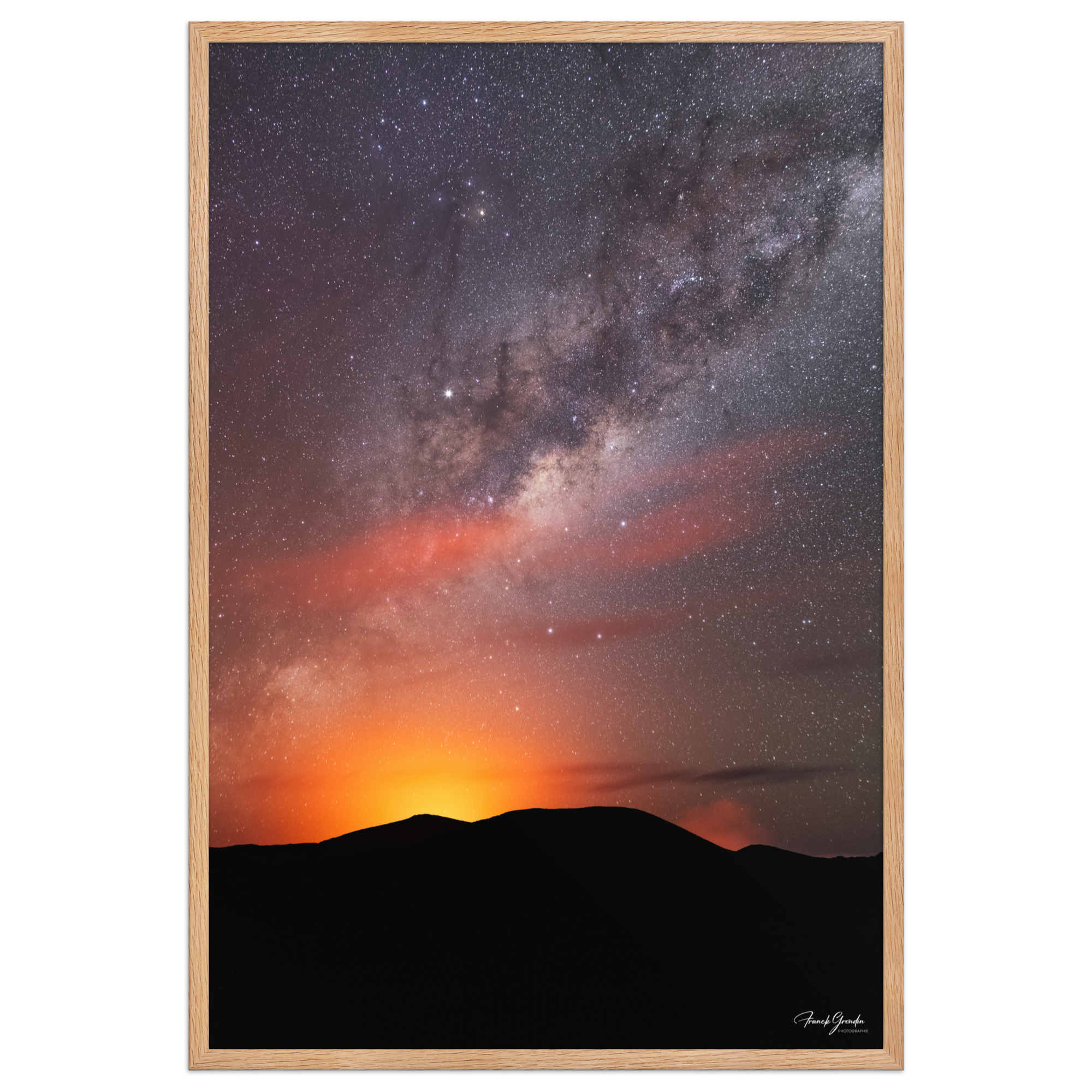 Affiche de La Réunion Éruption sous les Étoiles, Février 2019 61 × 91 cm / Oak - photographie Franck Grondin