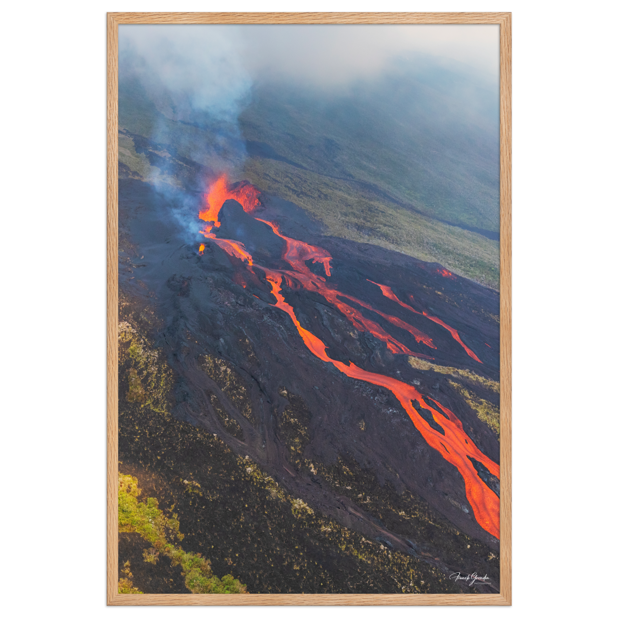 Affiche de La Réunion Éruption d'Octobre 2019 61 × 91 cm / Oak - photographie Franck Grondin