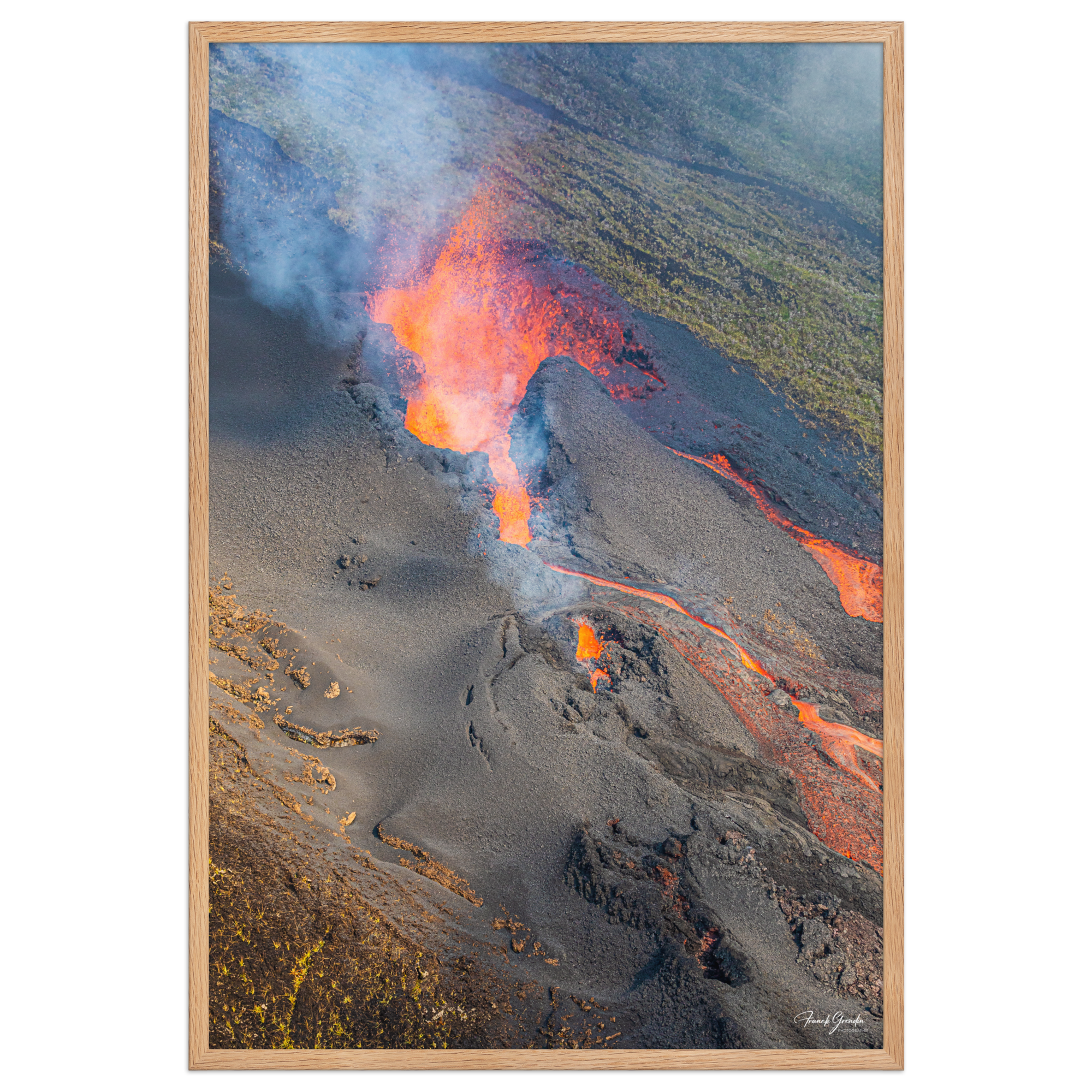 Affiche de La Réunion Coulées d'Octobre 2019 61 × 91 cm / Oak - photographie Franck Grondin