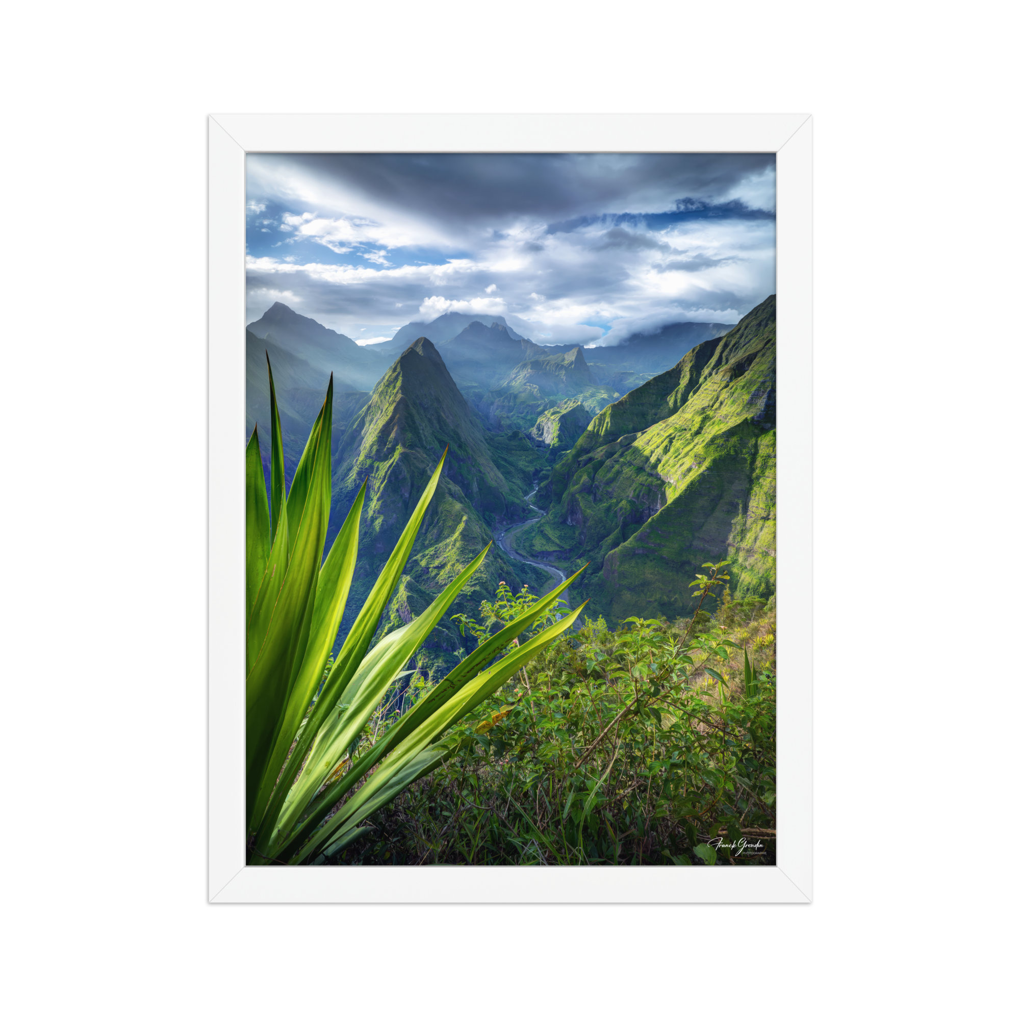 Affiche de La Réunion Mafate, Ciel Tourmenté 30 × 40 cm / Blanc - photographie Franck Grondin
