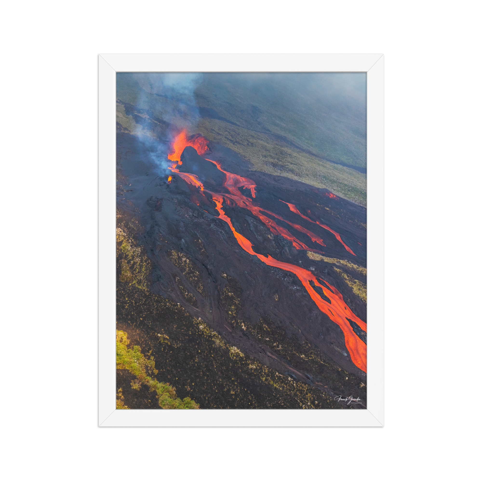 Affiche de La Réunion Éruption d'Octobre 2019 30 × 40 cm / Blanc - photographie Franck Grondin