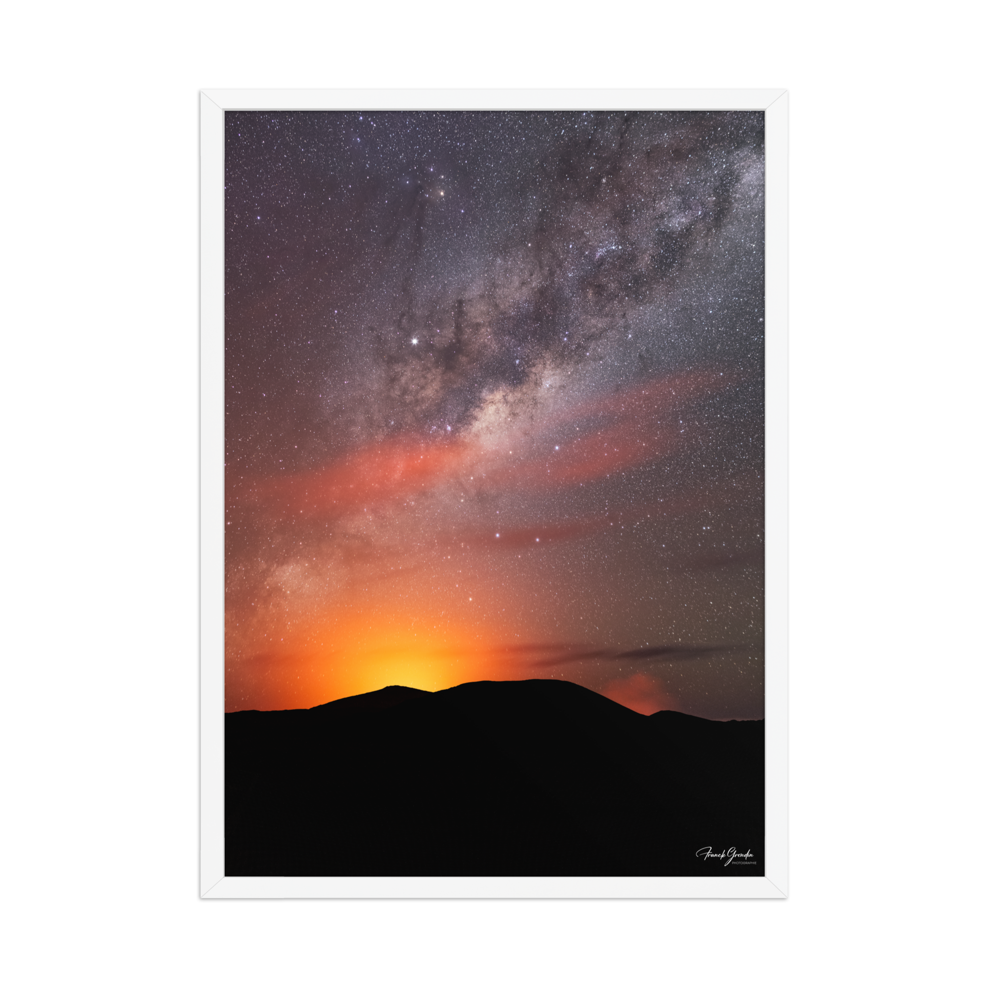 Affiche de La Réunion Éruption sous les Étoiles, Février 2019 50 × 70 cm / Blanc - photographie Franck Grondin