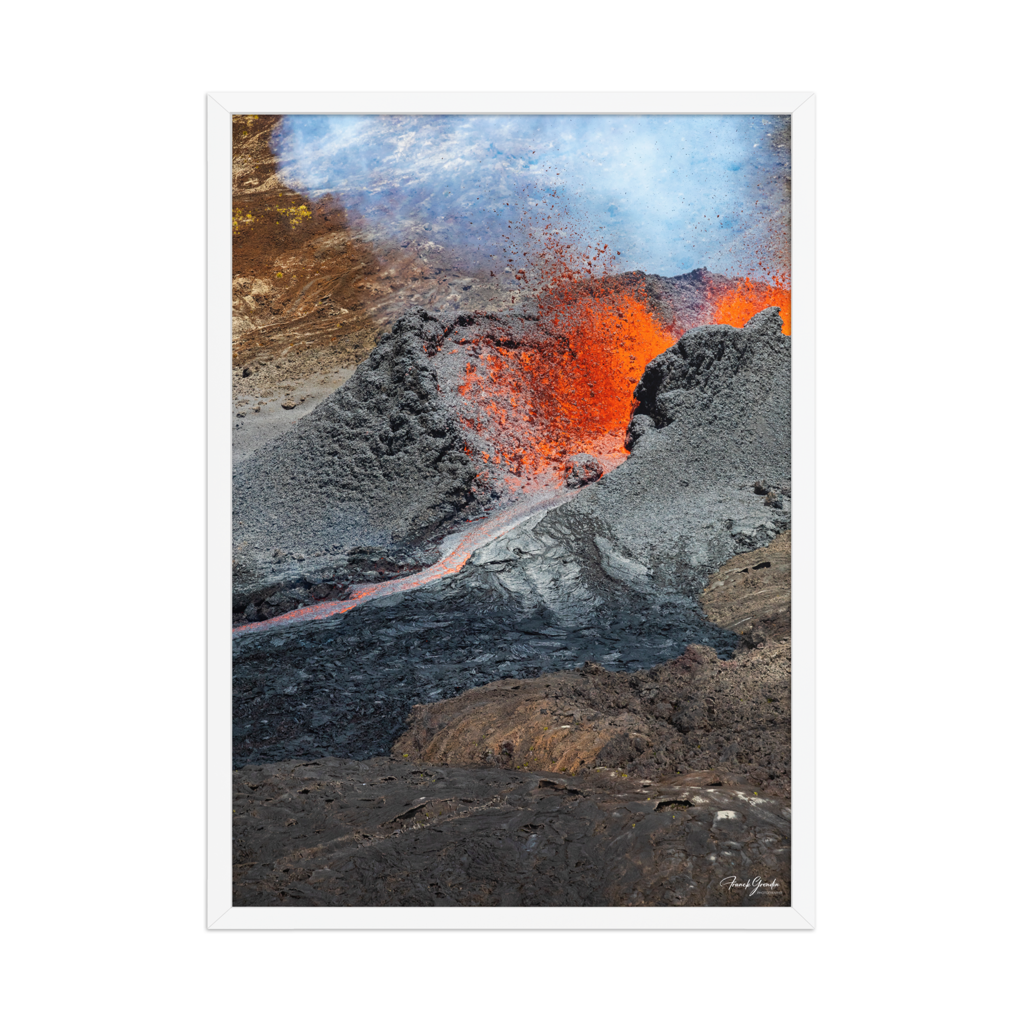 Affiche de La Réunion Le Piton de la Fournaise vu du Ciel 50 × 70 cm / Blanc - photographie Franck Grondin