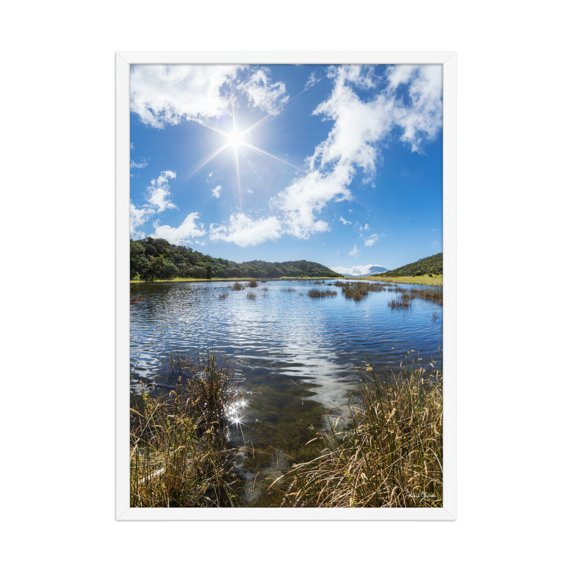 Affiche de La Réunion Le Lac Argamasse 50 × 70 cm / Blanc - photographie Franck Grondin