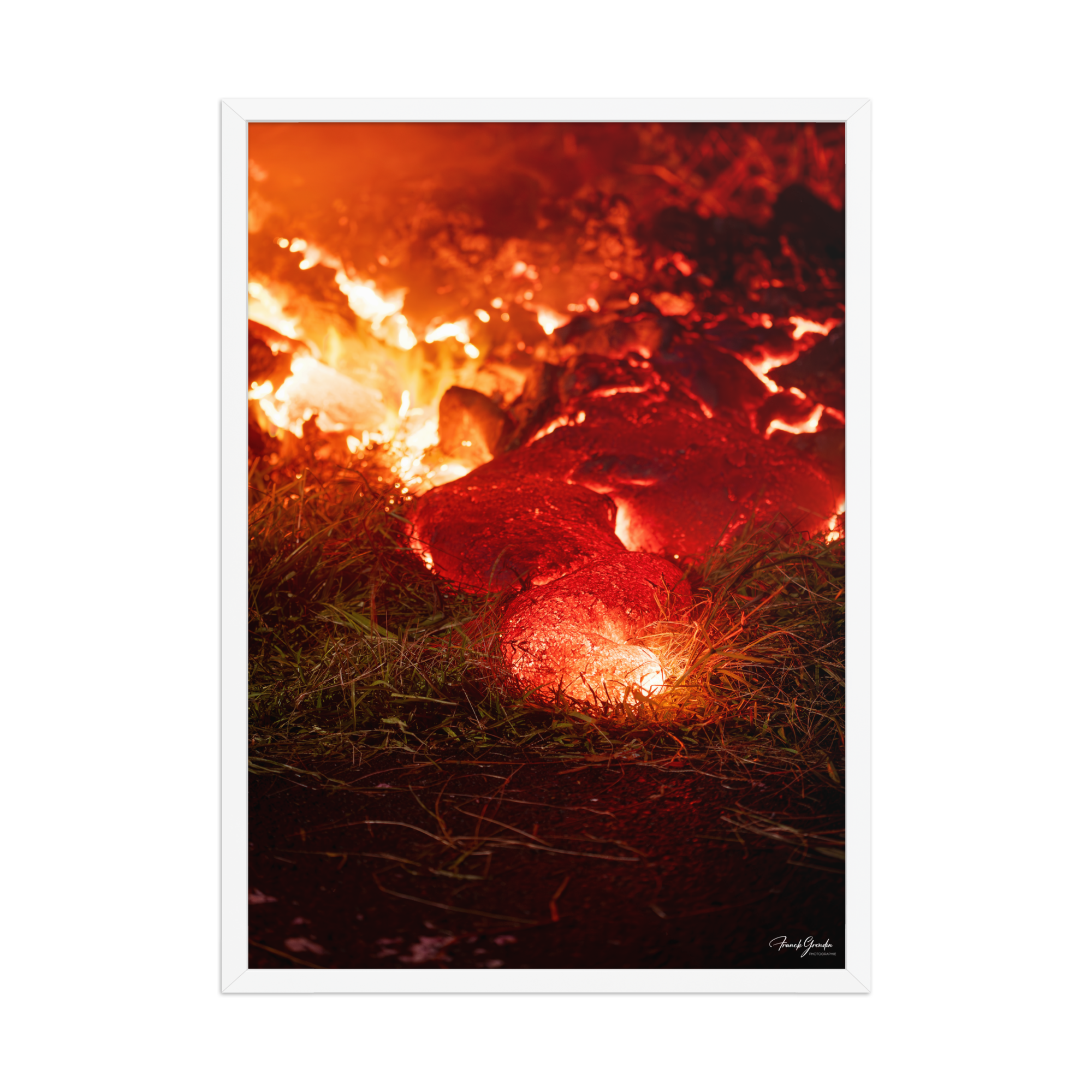 Affiche de La Réunion Éruption de Février 2026 50 × 70 cm / Blanc - photographie Franck Grondin