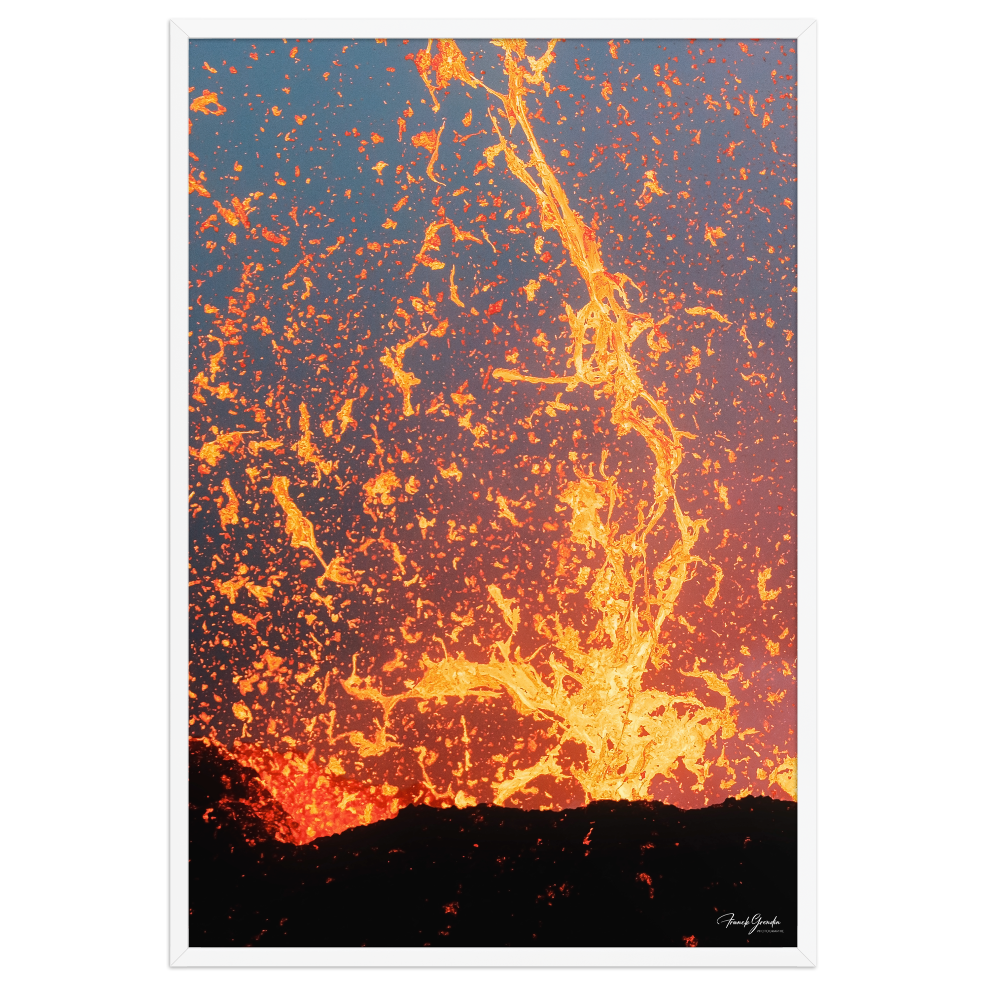 Affiche de La Réunion Fontaine de Lave, Août 2015 61 × 91 cm / Blanc - photographie Franck Grondin