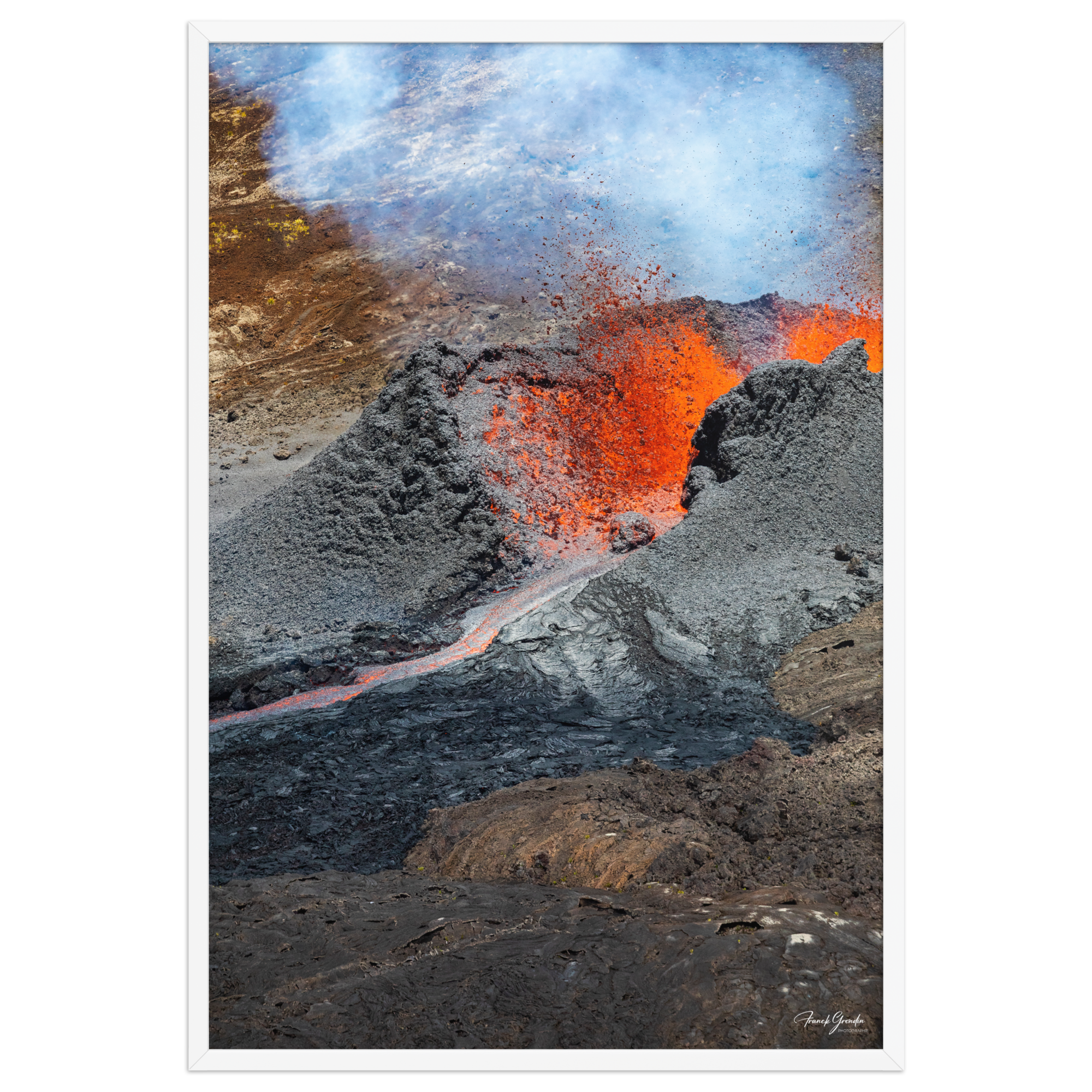Affiche de La Réunion Le Piton de la Fournaise vu du Ciel 61 × 91 cm / Blanc - photographie Franck Grondin