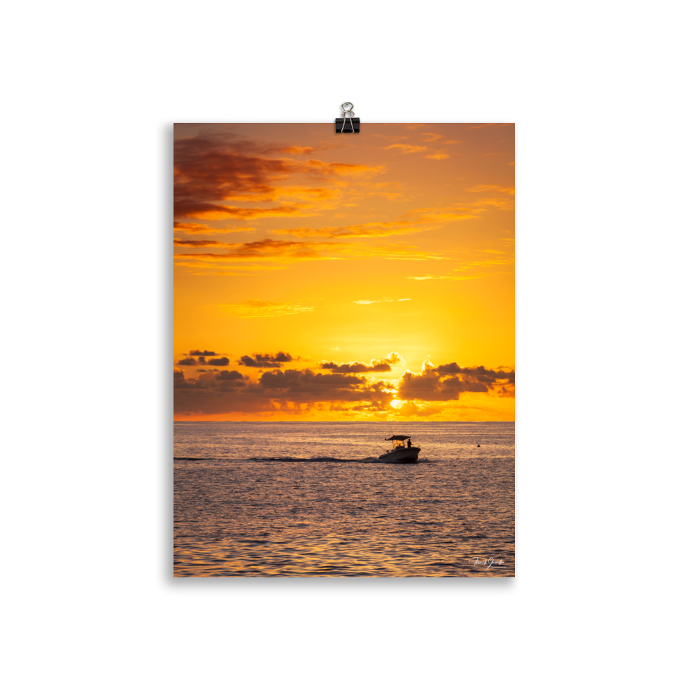 Affiche de La Réunion Retour au Port au Soleil Couchant 30 × 40 cm / Sans cadre - photographie Franck Grondin