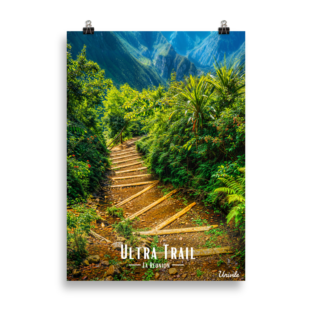 Affiche de la Réunion Ultra Trail 50 × 70 cm / Sans Cadre - Univile